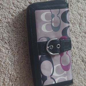 Coach wallet